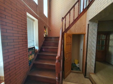 Продам капитальный дом в хорошем месте Даниловки, 2 этажа, 15соток земли, асфаль. . фото 9