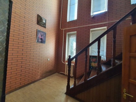 Продам капитальный дом в хорошем месте Даниловки, 2 этажа, 15соток земли, асфаль. . фото 7