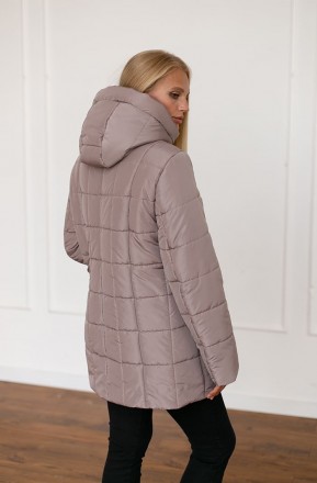 Женская зимняя куртка прямого кроя. Центральная застежка — молния, прирыта планк. . фото 5