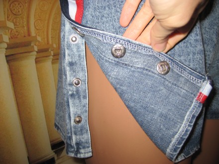 Продам женские шорты с лампасами. Размер S-M. Ткань легкий джинс, 100 % хлопок. . . фото 4
