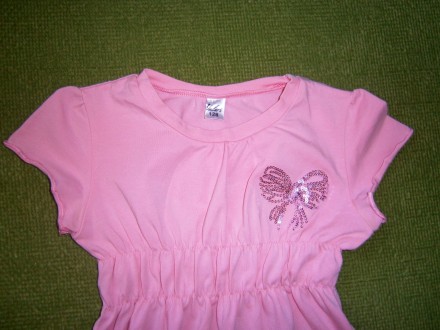 Цікава футболочка ніжно-рожевого кольору для дівчинки 8 років в ідеальному стані. . фото 4