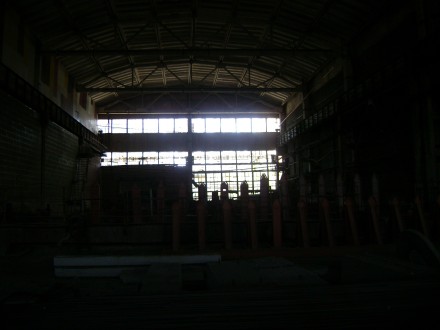 Производственный цех с двумя 10 тонными мостовыми кранами, высотой 12 метров.Рас. Будённовский. фото 8