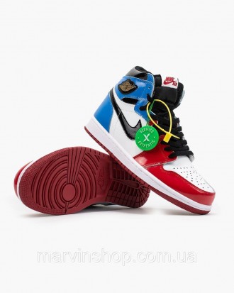 Кроссовки женские разноцветные Nike Air Jordan 1 Retro High 
Спортивные женские . . фото 10