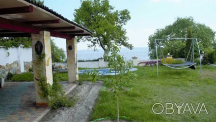 Аренда дома на берегу Киевского водохранилища - с.Лютеж. Бассейн,навес для отдыха и барбекю