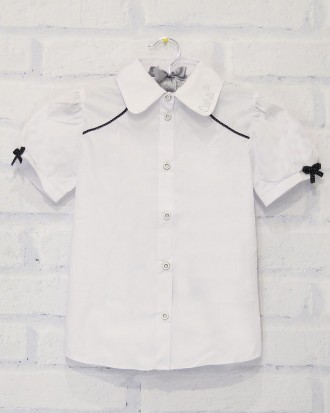 Блузка шкільна з коротким рукавом для дівчинки. Сучасний дизайн, відмінна посадк. . фото 2