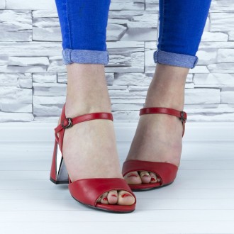 Босоножки женские красные на устойчивом каблуке эко кожа (b-688)
Материал: эко к. . фото 10