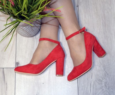 
Туфли лодочки с ремешком и застежкой красные на широком высоком каблуке эко зам. . фото 11