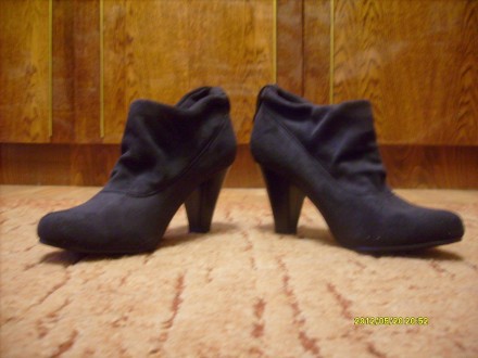 Туфлі жіночі демісезонні.Нові.Матеріал-штучна замша.Чорного кольору.Розмір-37.До. . фото 7