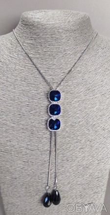 Подвеска-галстук с синими кристаллами на длинной цепочке металл "серебро" d-15х4. . фото 1