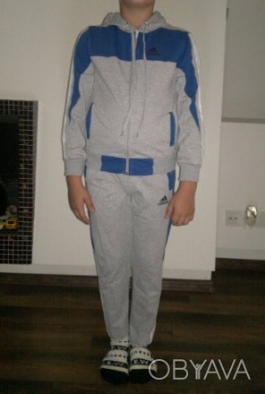 Трикотажный Спортивный костюм на мальчика двойка Брюки и кофта - Adidas 
Цвет: с. . фото 1