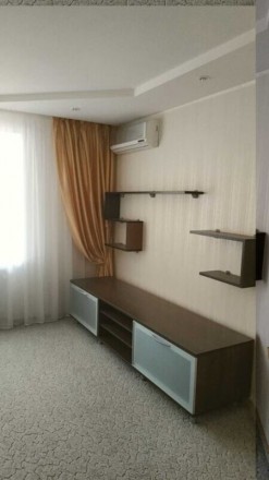 Продается 3х комнатная квартира в Полтаве б-р.Богдана хмельнидского 12б. 2 заскл. . фото 4