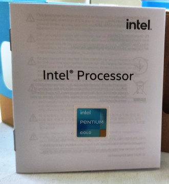 Наклейки или стикеры от боксовой комплектации Intel Pentium Gold.

В наличии 3. . фото 2