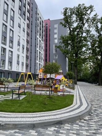 Продам 2к квартиру кухня-студио и 2 раздельные спальни с ДОКУМЕНТАМИ. Ирпень. фото 1 Продам 2к квартиру кухня-студио и 2 раздельные спальни с ДОКУМЕНТАМИ. Ирпень. фото 1