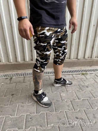 Бриджи мужские коттоновые камуфляжные с накладными карманами "карго" AFOUR, 95% . . фото 1