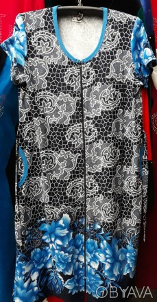 Гарний жіночий халат із квітковим принтом, на блискавці та з пояском, халат бата. . фото 1
