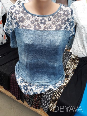 Стильная женская блузка летняя с гипюровыми вставками на груди и по низу.
Размер. . фото 1