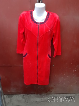 Женский велюровый халат с кружевом в больших размерах. Размеры: 52,54,56. Есть р. . фото 1