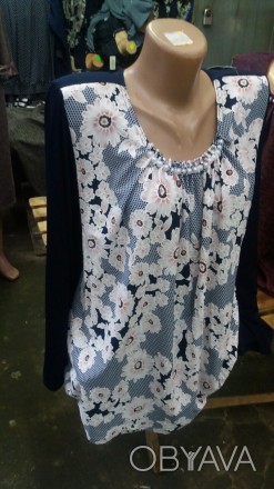 Красивая женская блуза большого размера с цветочным принтом, с украшением возле . . фото 1