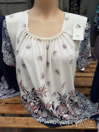 Блуза женская нарядная на лето, ткань - масло. Возле горловины украшена жемчугом. . фото 1