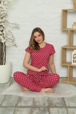 Женская пижама с коротким рукавом красная в белый горошек
Женская пижама с корот. . фото 7