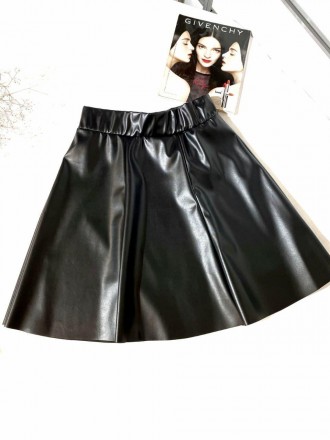 
Перед Заказом - Уточняйте Наличие
Женская юбка клеш кожаная черная
Размер : с м. . фото 5