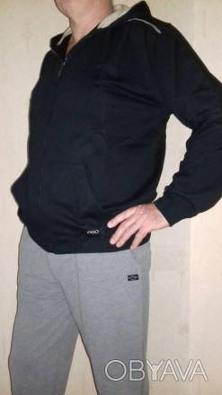 Кофта спортивная с капюшоном от известного Венгерского бренда EGO , для активног. . фото 1