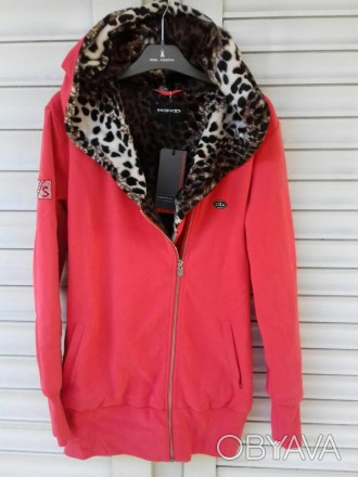 Куртка женская спортивная теплая, фирма Billcee. Куртка двойная ярко красного цв. . фото 1