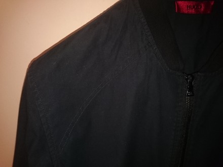Роскошная и статусная куртка линии HUGO для тех ребят, которые ценят шарм Hugo B. . фото 6
