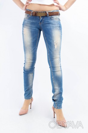 
Женские джинсы синего цвета
Классические женские джинсы, производство Турция. П. . фото 1