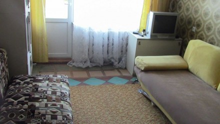 2 комнатная квартира Бреуса Ефимова 4/9 эт .дома .После косметики, ухоженное , о. Малиновский. фото 8