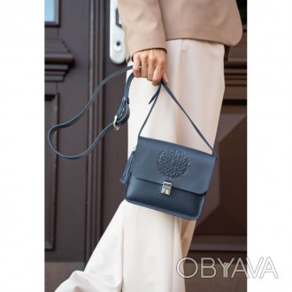 
Зручна і стильна сумочка крос-боді в синьому кольорі стане відмінним доповнення. . фото 1