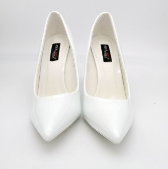 Лаковые туфли лодочки, белого цвета, на каблуке 10см.
Размерная сетка: 
	
	
	Раз. . фото 8