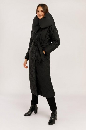 Длинное женское зимнее пальто с поясом Finn Flare прямого кроя с красивым стеган. . фото 5