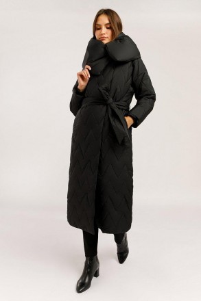 Длинное женское зимнее пальто с поясом Finn Flare прямого кроя с красивым стеган. . фото 2