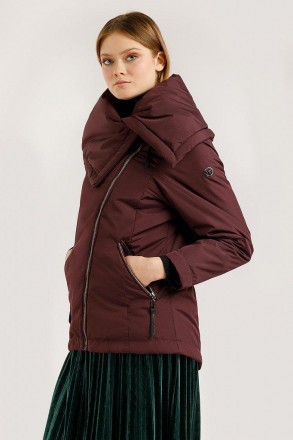 Короткая женская куртка с объёмным воротом Finn Flare. Изделие прямого кроя с ас. . фото 6