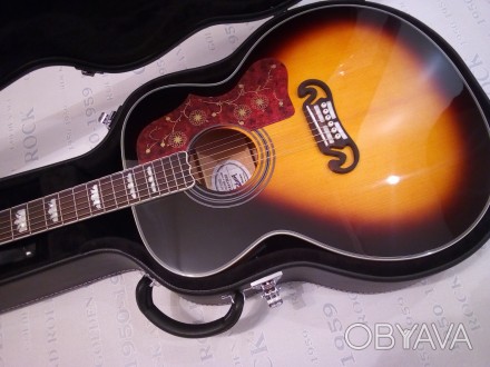 Акустическая гитара Gibson J200 2 TS. С логотипом Gibson инкрустация. 
Дека сдел. . фото 1