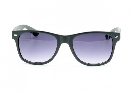 
Популярная классика
 
Классические очки с приятным фиолетовым градиентом и стил. . фото 4