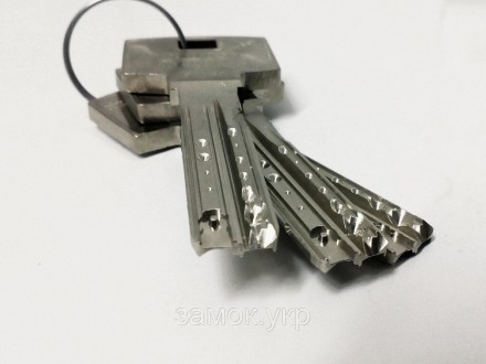 Сердцевина для замка Abus Bravus 2000 MX ключ/тумблер 
 
 Максимальная безопасно. . фото 10
