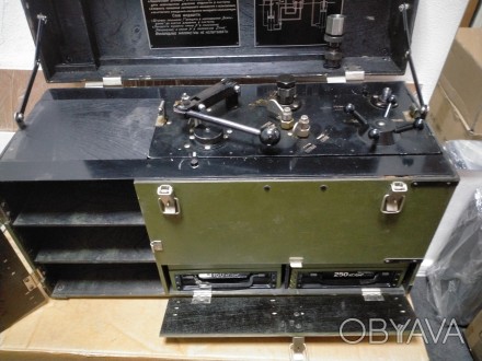 Гидравлическая установка для проверки манометров ГУПМ-300. . фото 1