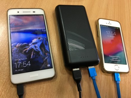 Power Bank, зовнішній додатковий акумулятор (2 ЮСБ) 10 000 mA. Львів. фото 1 Power Bank, зовнішній додатковий акумулятор (2 ЮСБ) 10 000 mA. Львів. фото 1