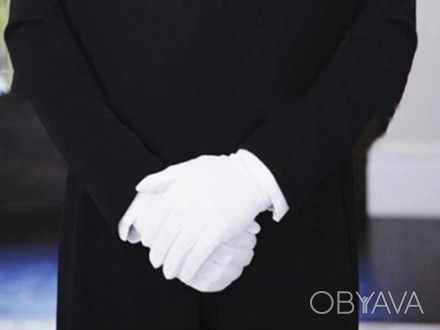 Белоснежные перчатки для официантов и метрдотелей подчеркивают высокий уровень о. . фото 1