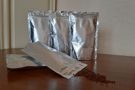 Натуральный растворимый сублимированный кофе 
Чёрная карта Gold в дой-пак упако. . фото 3