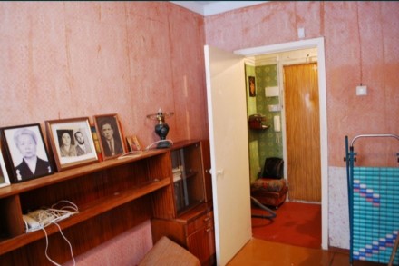С риелторами не сотрудничаю!!! 
Продам 2-х комнатную квартиру в Днепровском райо. . фото 4