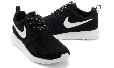
Nike Roshe Run Black White купить цена
 
Nike Roshe Run - абсолютный минимализм. . фото 2