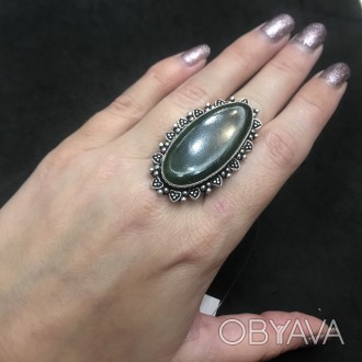 Эксклюзивное кольцо с натуральным нефритом в серебре. 
индийское кольцо с нефрит. . фото 1