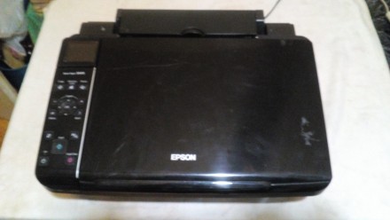 Продам рабочий принтер.
Требуется замена картриджей.
Принтер Epson Stilus -SX4. . фото 2