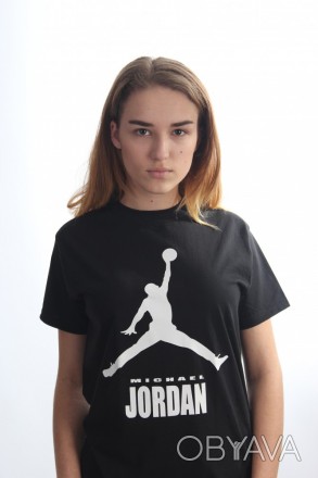 
 Черная футболка Jordan
100% хлопок, принт выполнен краской (шелкография)
Мягка. . фото 1