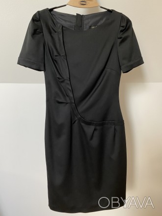 Новое платье Lolavien на молнии. 
Размер 36 (S).

Длина по спине - 91 см; шир. . фото 1