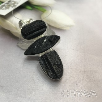 Предлагаем Вам купить кулон - черный турмалин (шерл) в серебре.
 
размер камней . . фото 1