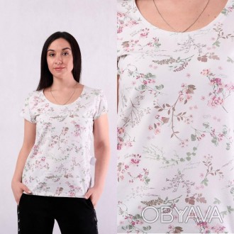 Женская летняя легкая футболка "Соцветие" белого цвета с узорами мелких цветов п. . фото 1